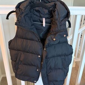 Fabletics Black Hooded Puffer Vest